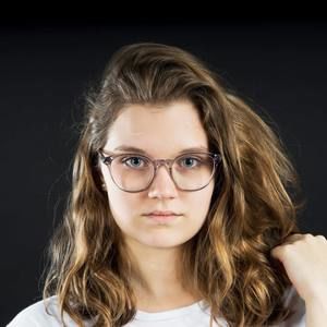 Meet your Posher, Sarah-michelle